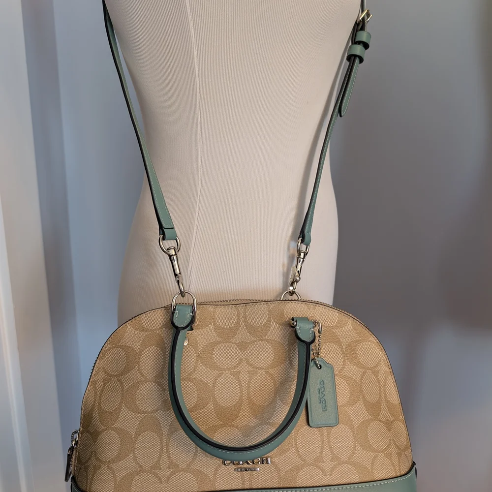 Coach Beige Signature Satchel and Wallet with Light Blue Trim *READ*